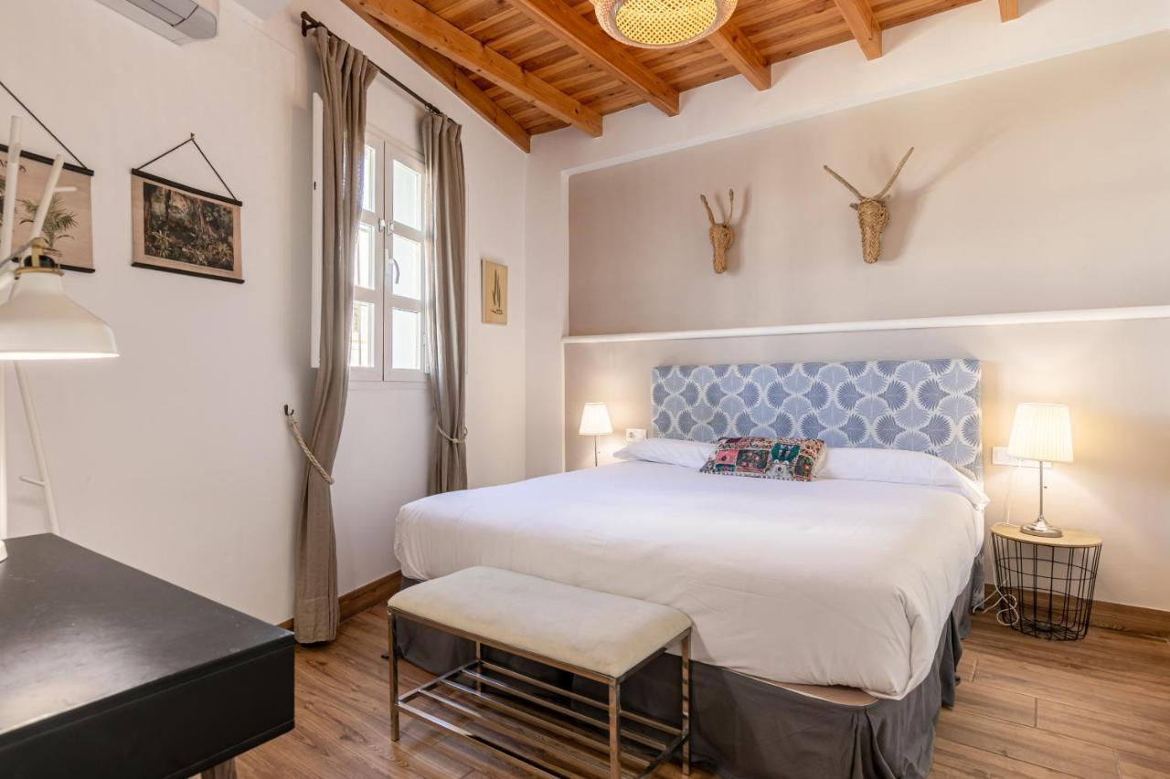 Green-Apartments Mansion Blue Catedral Sevilla Bagian luar foto