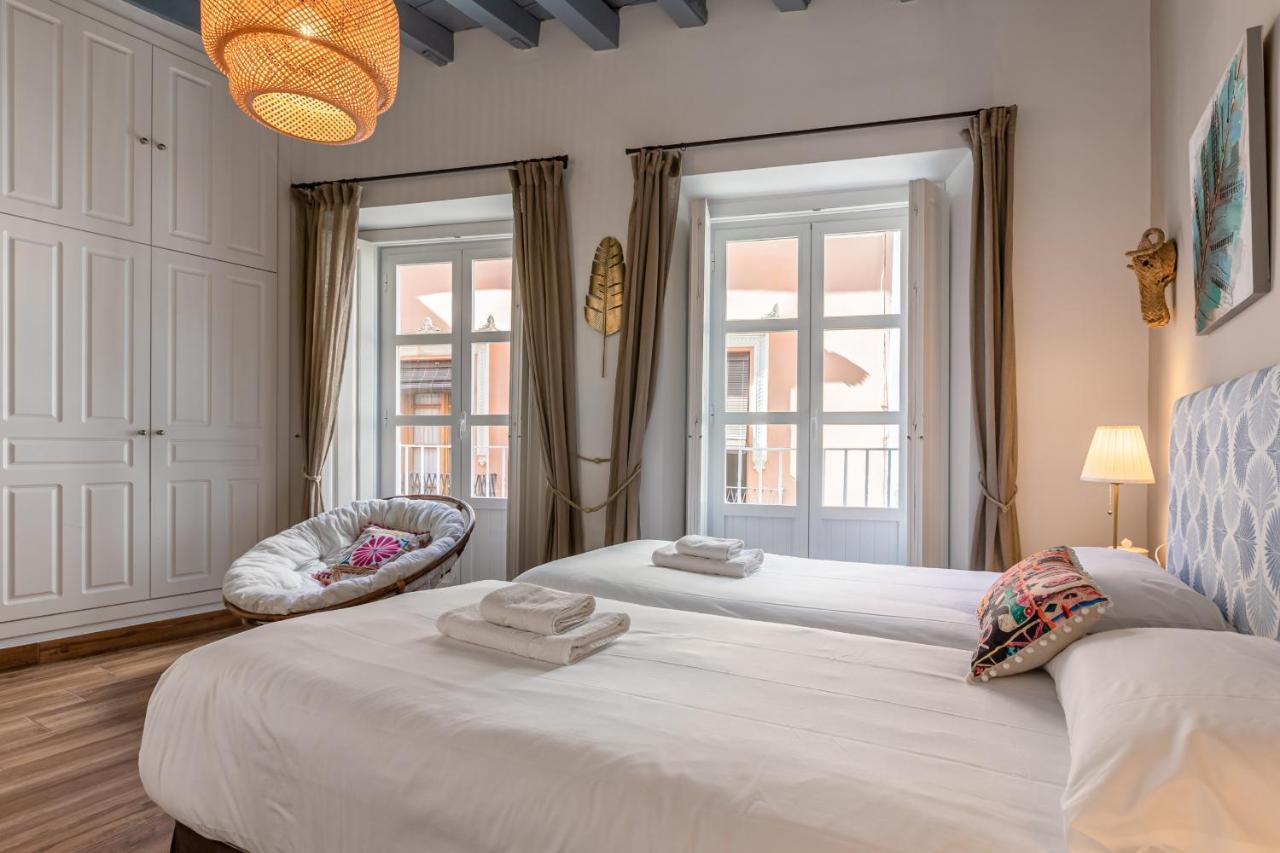 Green-Apartments Mansion Blue Catedral Sevilla Bagian luar foto