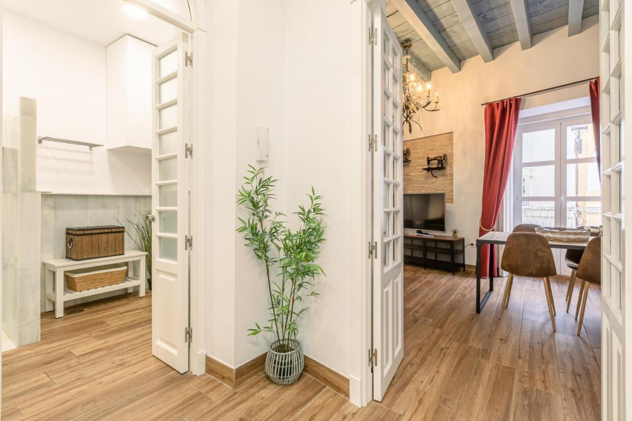 Green-Apartments Mansion Blue Catedral Sevilla Bagian luar foto